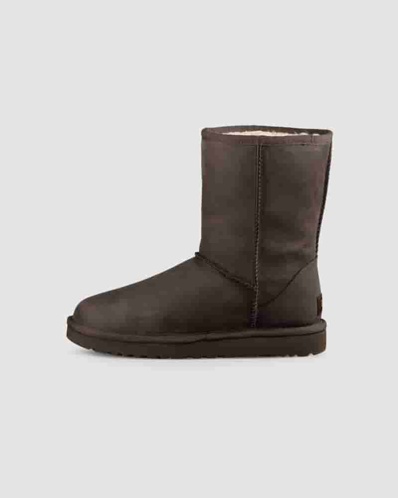 UGG Classic Short Leather Ženske Cizme Čokoladne | HRB8713E