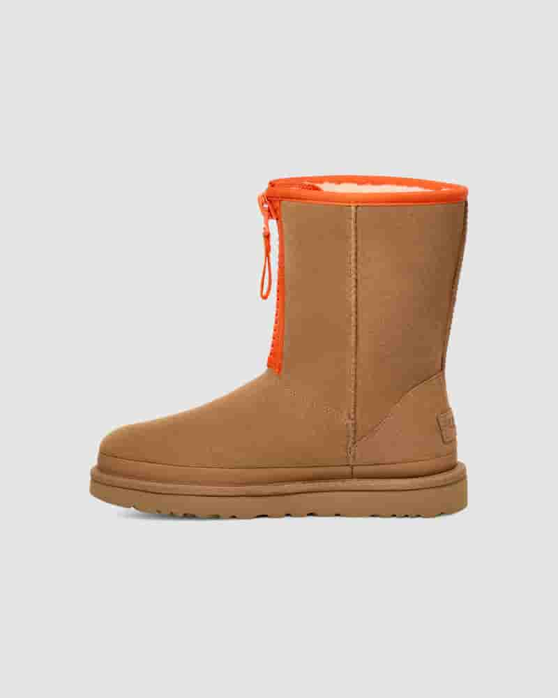 UGG Classic Short Zipper Tape Logo Ženske Cizme Smeđe | HRV8714R