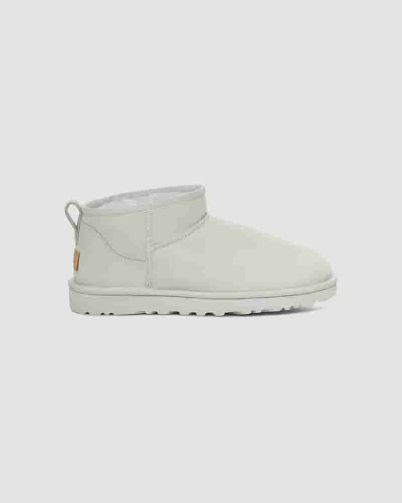 UGG Classic Ultra Mini Dječje Cizme Bijele | HRL8547I